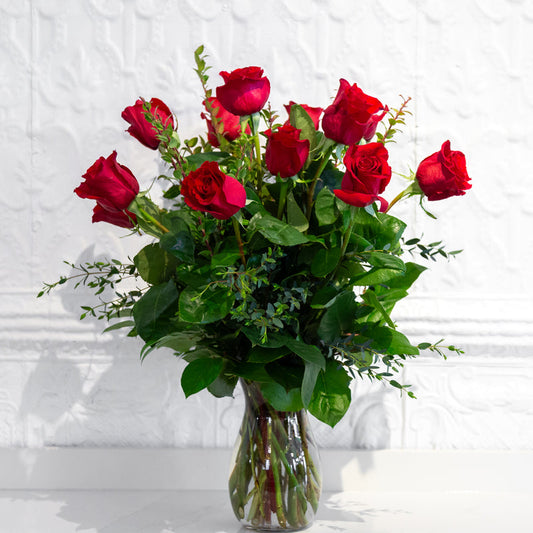 Red Roses Dozen - Classic